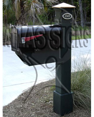 Andover: Mailbox and Post