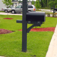 Belle Hall: Mailbox and Post