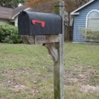 Chelsea Park: Mailbox and Post
