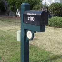 Egret's Pointe: Mailbox and Post