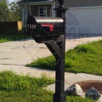 The Gardens:Mailbox and Post