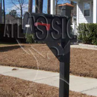 Wescott Glen: Mailbox and Post