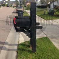 Hamilton Grove: Mailbox and Post